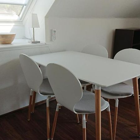 Klimatisiertes Ferienapartment An Der Stadtgrenze Von Berlin Gosen Exteriör bild