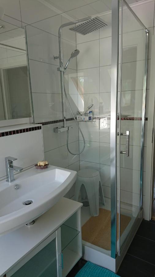 Klimatisiertes Ferienapartment An Der Stadtgrenze Von Berlin Gosen Exteriör bild