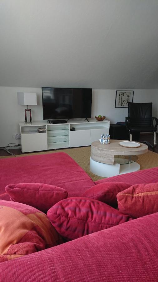 Klimatisiertes Ferienapartment An Der Stadtgrenze Von Berlin Gosen Exteriör bild
